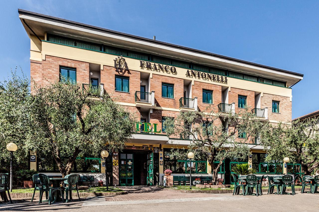 Hotel Franco Antonelli Assisi Ngoại thất bức ảnh